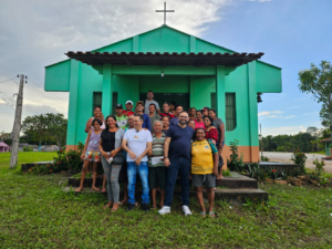 Imagem da notícia - Semig visita comunidade ribeirinha para realizar estudo de viabilidade de instalação de placa solar em Parintins