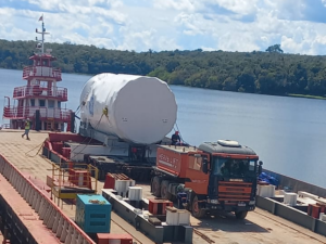 Imagem da notícia - Obra do Complexo Azulão 950, em Silves, avança com a chegada de equipamentos para montagem das usinas termelétricas