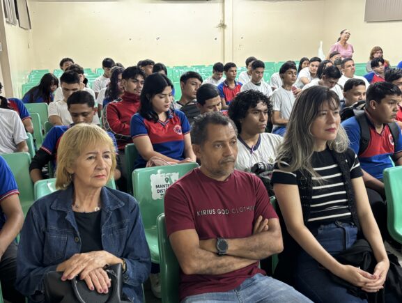 “Semig nas Escolas” leva conhecimento sobre energia, mineração e gás à Escola Estadual Ti…